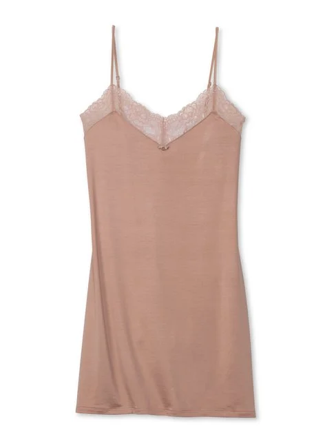 Calida Sensual Secrets Nachthemd Mit Spaghettiträgern, Länge 85cm Almondine 4 Calida Sensual Secrets Nachthemd Mit Spaghettiträgern, Länge 85cm Almondine – Bild 4