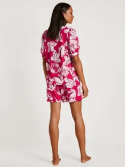 Calida Blooming Nights Kurz-Pyjama Barberry Red -Geschenkideen Verkäufe Calida Blooming Nights Kurz Pyjama rot 43052 176 2
