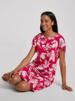 Calida Blooming Nights Kurzarm-Nachthemd, Länge 100cm Barberry Red -Geschenkideen Verkäufe Calida Blooming Nights Kurzarm Nachthemd Laenge 100cm rot 33052 176 3
