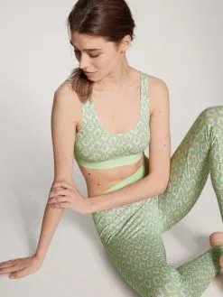 Calida Elastic Trend Bustier Mit Softbund 14 Calida Elastic Trend Bustier Mit Softbund -Geschenkideen Verkäufe Calida Elastic Trend Bustier mit Softbund gruen 02822 652 5