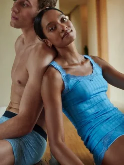 Calida Etude Toujours Panty, Regular Cut Azurit Blue -Geschenkideen Verkäufe Calida Etude Toujours Panty regular cut blau 24292 474 neu