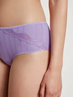 Calida Etude Toujours Panty, Regular Cut Digital Lavender 8 Calida Etude Toujours Panty, Regular Cut Digital Lavender -Geschenkideen Verkäufe Calida Etude Toujours Panty regular cut violett 24292 321 3