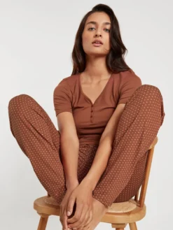 Calida Favourites Provence Kurzarm-Shirt, Feinripp Ginger Bisquit -Geschenkideen Verkäufe Calida Favourites Provence Kurzarm Shirt Feinripp braun 14032 107 4