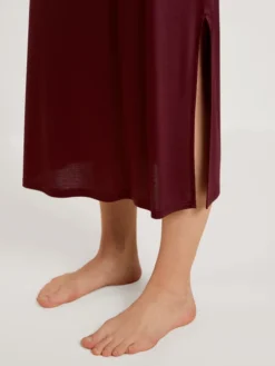 Calida Glamorous Nights Nachthemd Mit Spaghettiträgern, Länge 120cm Dark Cherry -Geschenkideen Verkäufe Calida Glamorous Nights Nachthemd Laenge 120cm rot 34097 177 5