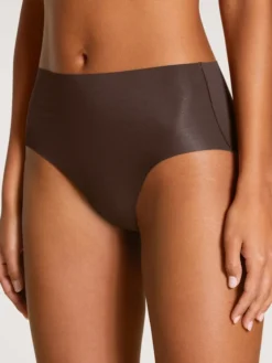 Calida Natural Skin Seamless-Midi-Slip, Cradle To Cradle Certified® Espresso Brown