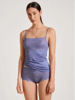 Calida Sensual Secrets Spaghetti-Top Mit Breitem Spitzensaum Provence Blue -Geschenkideen Verkäufe Calida Sensual Secrets Spaghetti Top mit breitem Spitzensaum violett 11531 371 3
