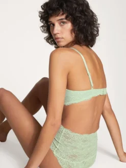 Calida Sensual Secrets T-Shirt-BH -Geschenkideen Verkäufe Calida Sensual Secrets T Shirt BH gruen 03531 652 5