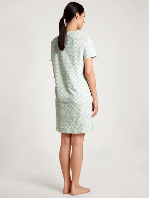 Calida Spring Nights Kurzarm-Nachthemd, Länge 95cm Light Pistache 2 Calida Spring Nights Kurzarm-Nachthemd, Länge 95cm Light Pistache – Bild 2