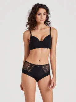 Nina Von C. Romance Bügelloser Soft-BH -Geschenkideen Verkäufe Nina Von C Romance Buegelloser Soft BH schwarz 16 501 648 200 2